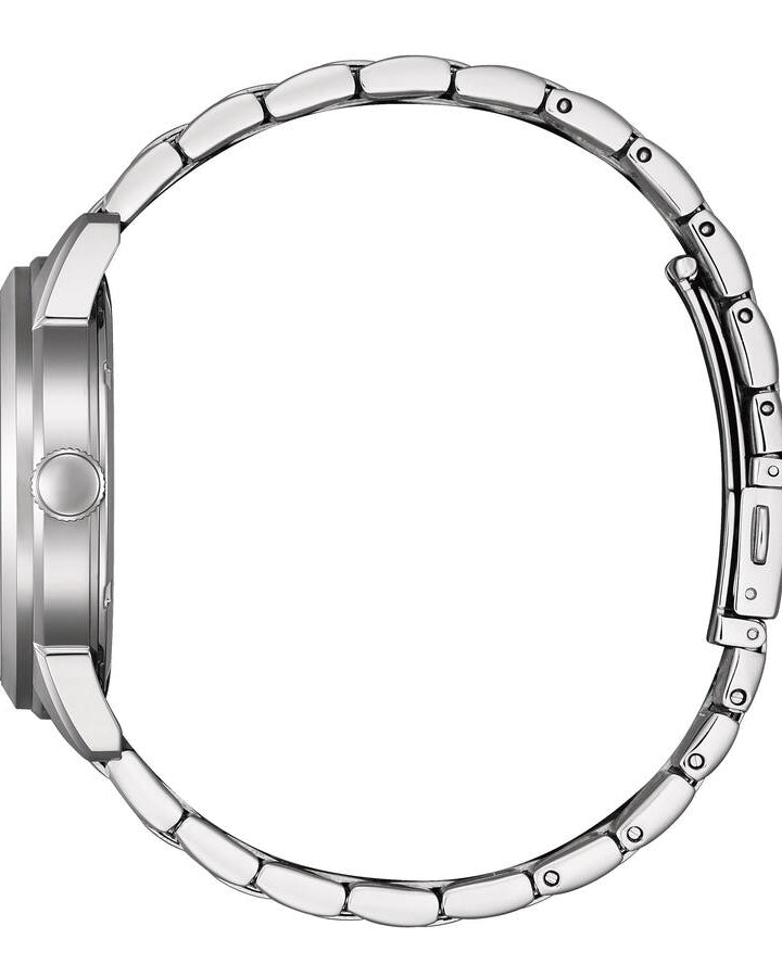 Citizen AW0151-85X klocka sedd från sidan (kronsidan), visar den klassiska boettformen och tjockleken på 10,4 mm.