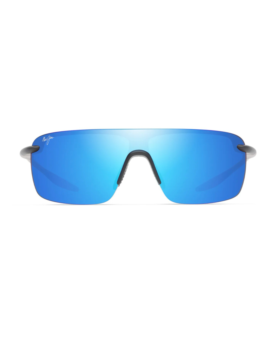 Futuristiset puolikehyksettömät Maui Jim Pālulu -maskiaurinkolasit suoraan edestä. Lasit esittelevät mattamustan ylärungon ja näyttävästi sinisenä välkehtivät Blue Hawaii -linssit.