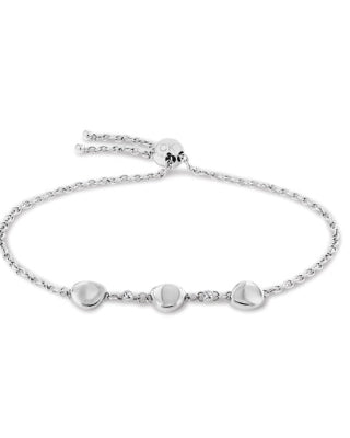 Calvin Klein Enchant CKJ35000217-armbandet har en silverfärgad bönkedja och tre tillplattade silverfärgade glänsande pärlor.
