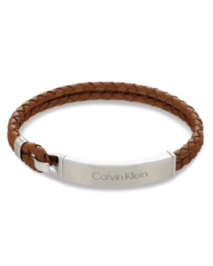 Calvin Klein Iconic For Him CKJ35000405 armbandet är tillverkat av brunt läder och har detaljer i borstat stål.