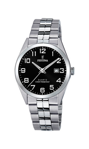 Festina Classic F20437/4 herrklocka har en rund, svart urtavla med datumvisning, numeriska index och självlysande visare. Ramen och remmen är silverfärgade.