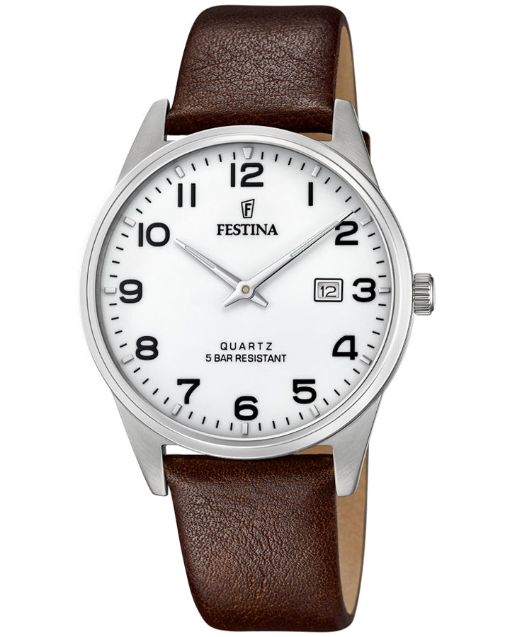 Festina Classic F20512/1 herrklocka har en rund, vit urtavla med datumvisning samt svarta index och silverfärgade visare. Ramen och boetten är silverfärgade. Remmen är en brun läderrem utan sömmar.