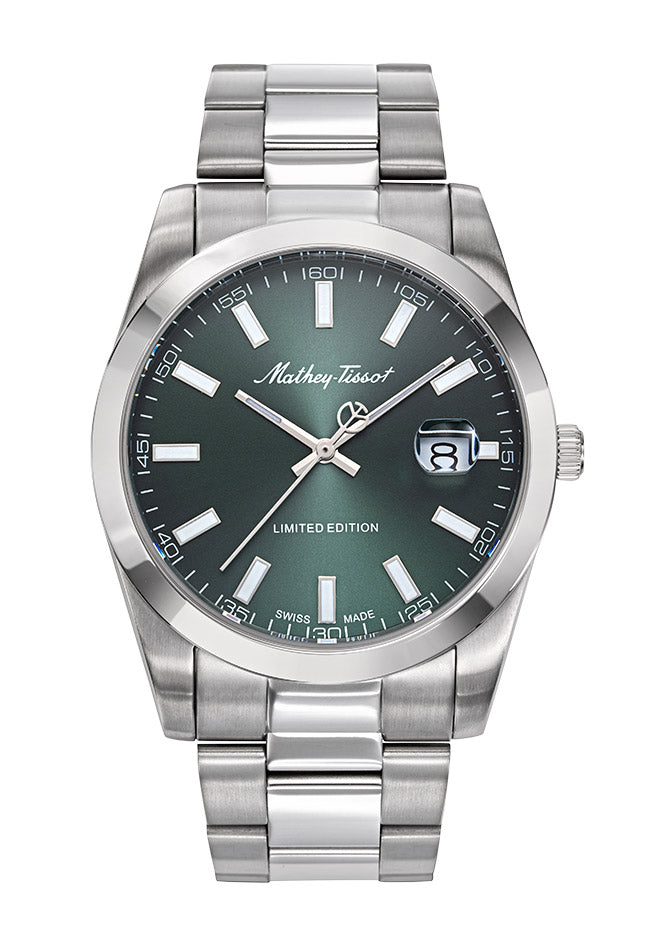 Mathey-Tissot Mathy Sunray H451VE armbandsur har en rund, grön urtavla med datumvisning, silverfärgade och självlysande index och visare. Ramen, boetten och remmen är silverfärgade.