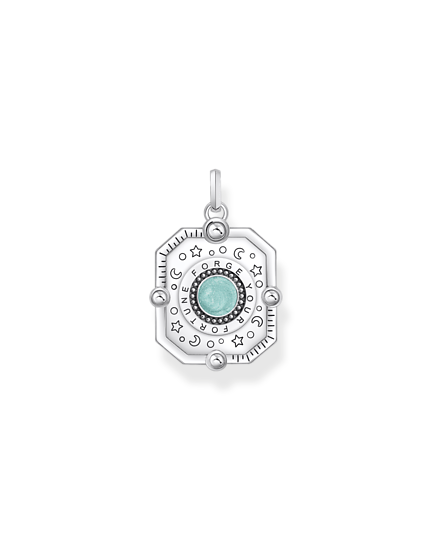 Smyckets baksidan pryds av graveringen FORGE YOUR FORTUNE, omgiven av halvmånar, stjärnor, prickar och fina linjer.