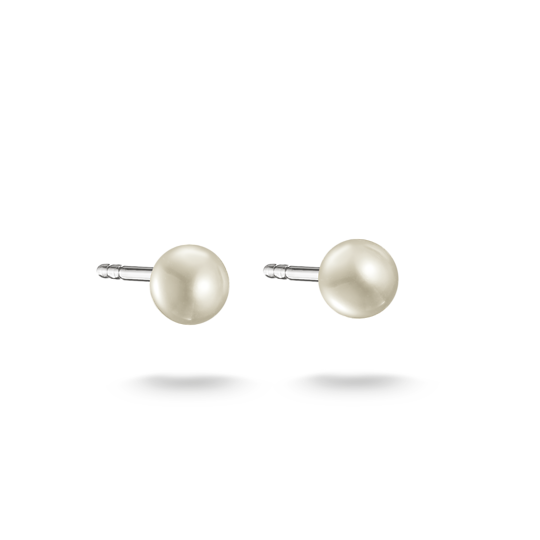 Thomas Sabo SCH150382 silverörhängen med ljusa sötvattenspärlor sedda framifrån.