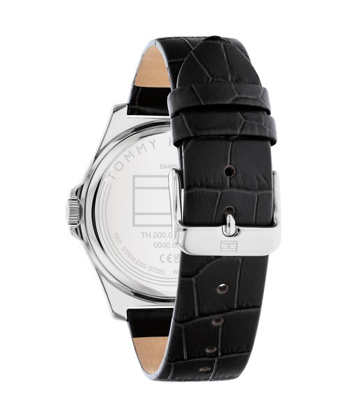 Tommy Hilfiger TH1710550 klockans baksida är silverfärgad.