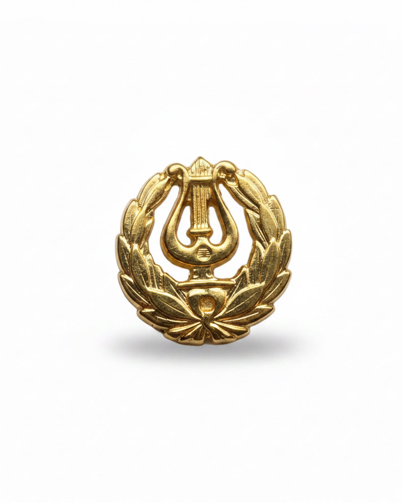 Ylioppilaslakin 16 mm kultainen lakkilyyra, 14K kultaa