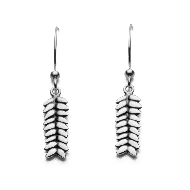 Råg örhängen på krok, koukkukorvakorut