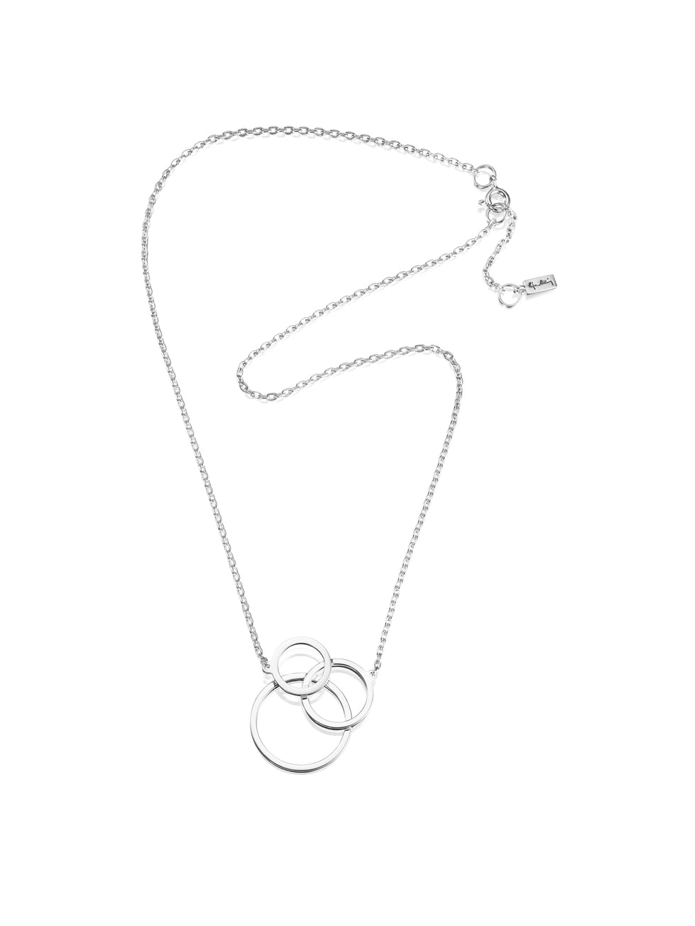 Efva Attling Bubbles 10-100-01803 halsband har en tunn silverkedja. Dekorationen består av tre ringar som delvis är överlappande. Designen påminner om såpbubblor.