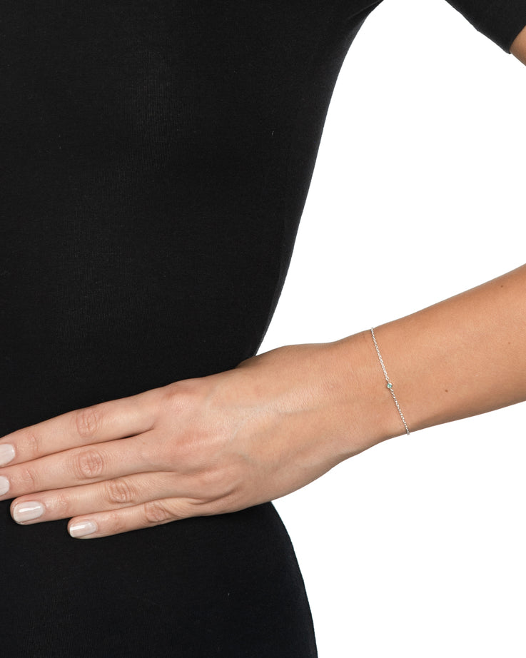 Efva Attling Micro Blink - green emerald 14-100-01893 armband, rannekoru