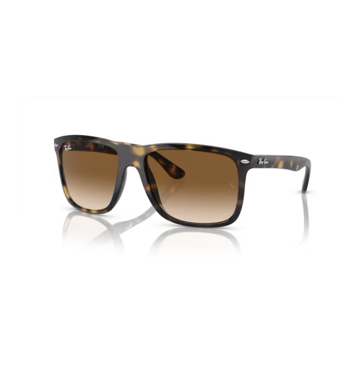Ray-Ban Boyfriend Two 710/51 Havana aurinkolasit ruskehtavalla kilpikonnakehyksellä ja vaaleanruskeilla liukuvärjätyillä mineraalilasilinsseillä.