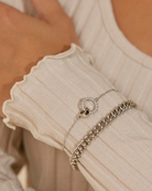 Edblad Eternal Orbit Bracelet Silver zirkoniaarmband 120173 i blankt stål kombinerat med ett annat armband