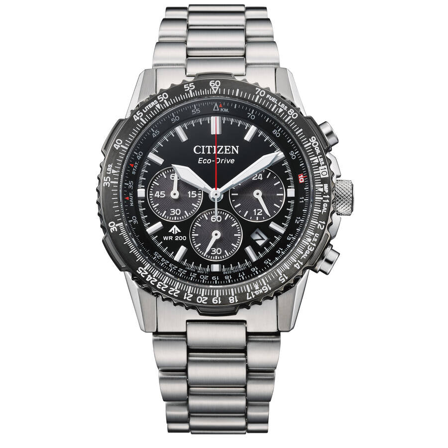 Citizen Promaster CA4664-60E herrkronograf fotograferad framifrån. Svart urtavla, safirglas och en gråtonad stålboett.