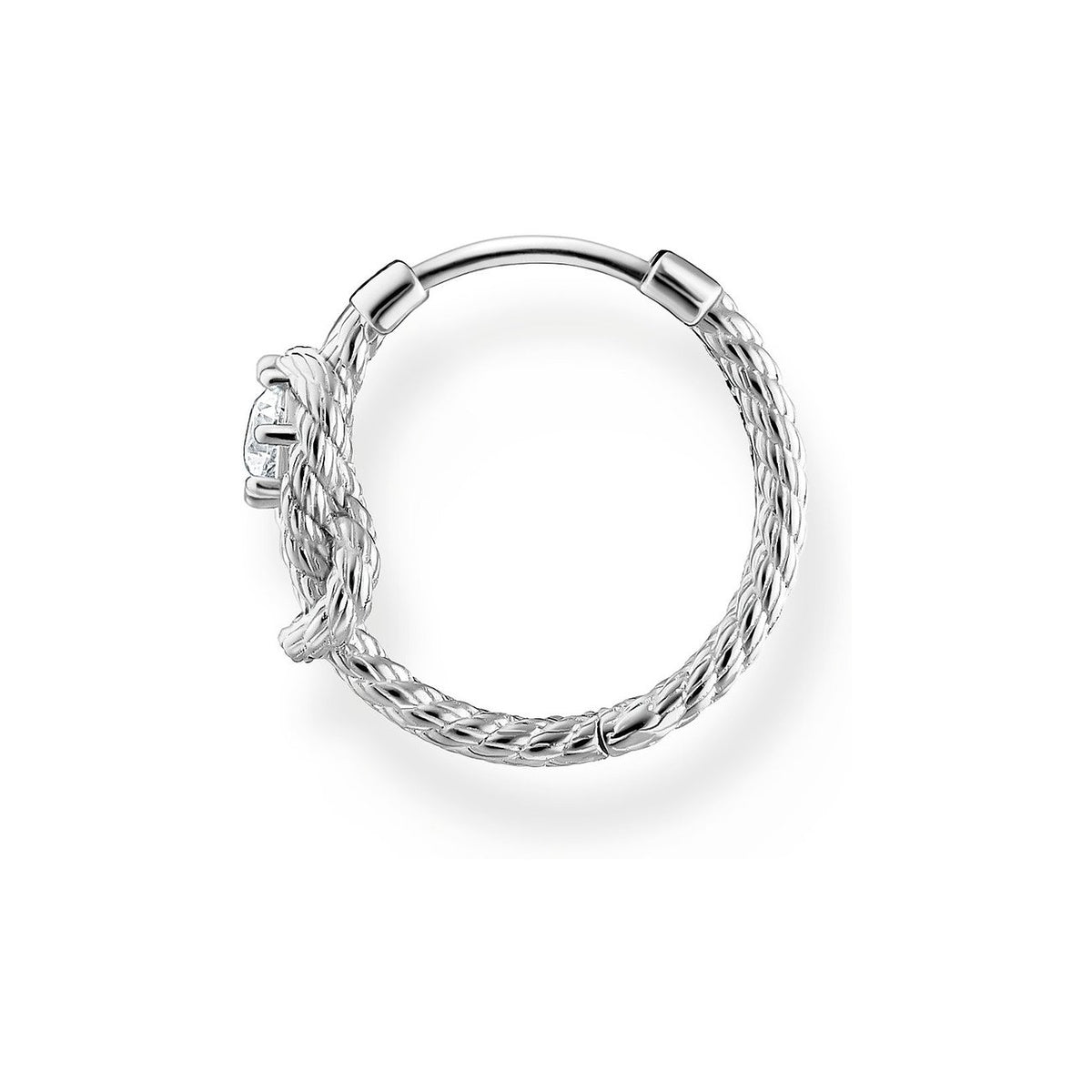 Hopeinen Thomas Sabo Charm Club Rope with knot -rengaskorvakoru sivulta kuvattuna.