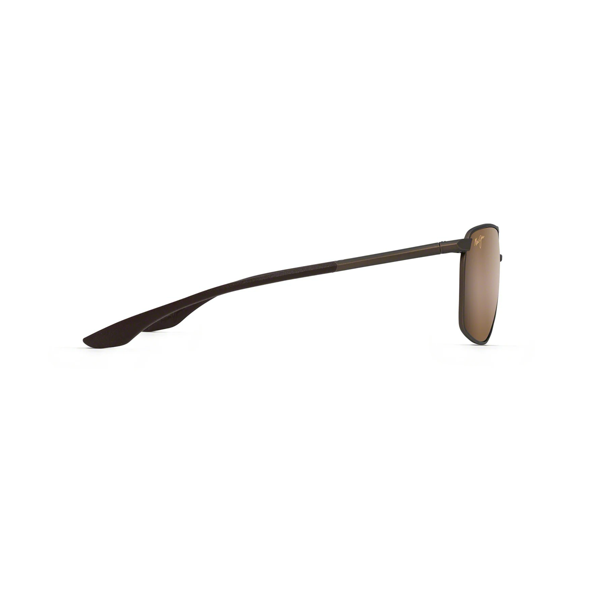 Profiilikuva Maui Jim Pu'u Kukui -aurinkolaseista sivulta katsottuna. Erittäin siro ja tasapainoinen pronssinvärinen metalliaisa, joka yhdistyy saumattomasti tummaan, pitoa parantavaan kumiosaan.