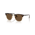 Ray-Ban Clubmaster solglasögon med brun och guldfärgad båge och mörkbruna mineralglaslinser.