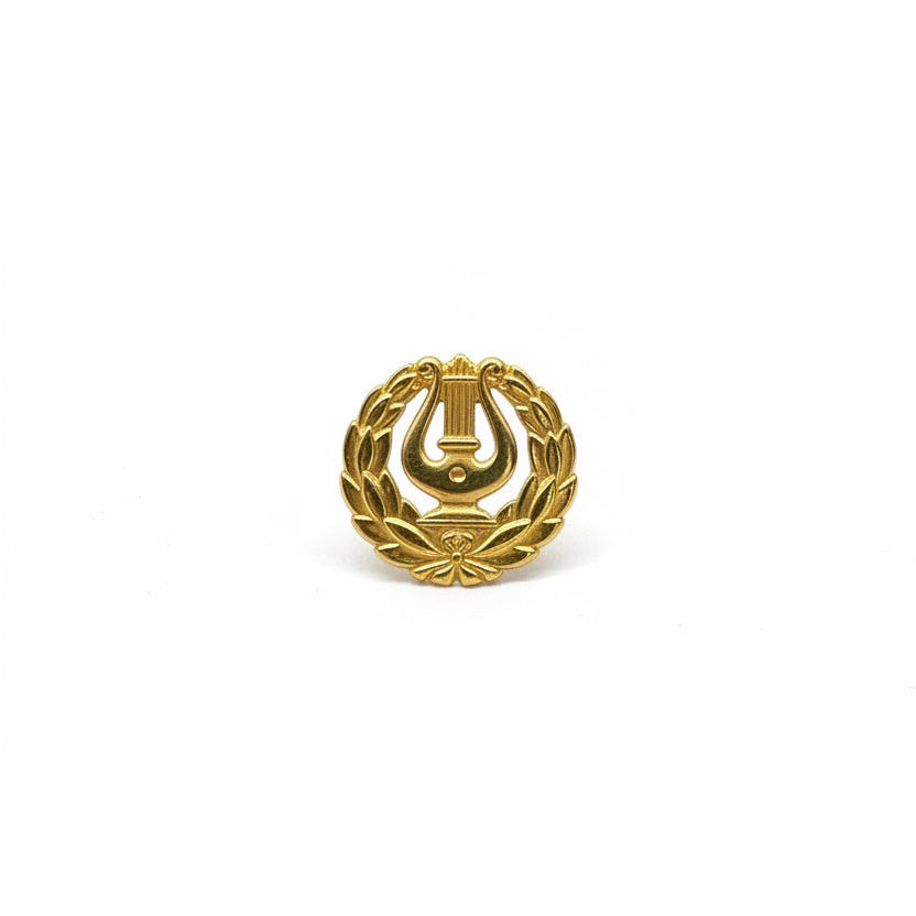 Lakkilyyra 18 mm 14K kultaa Suomi-malli ylioppilaslakkiin